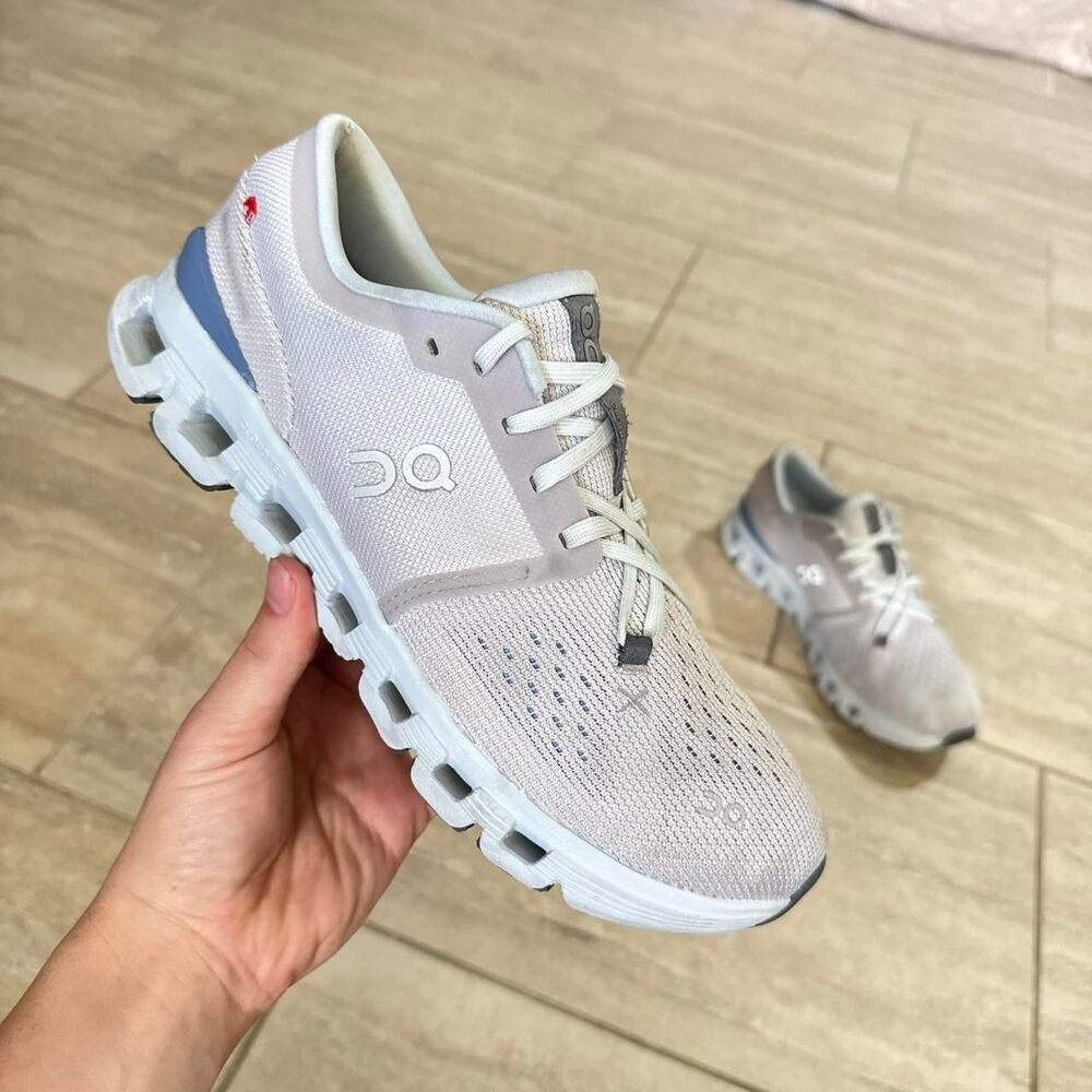 On Cloud X 4 Lavender Acai Running Shoes Sneaker Gym Workout Athleisure Size 8